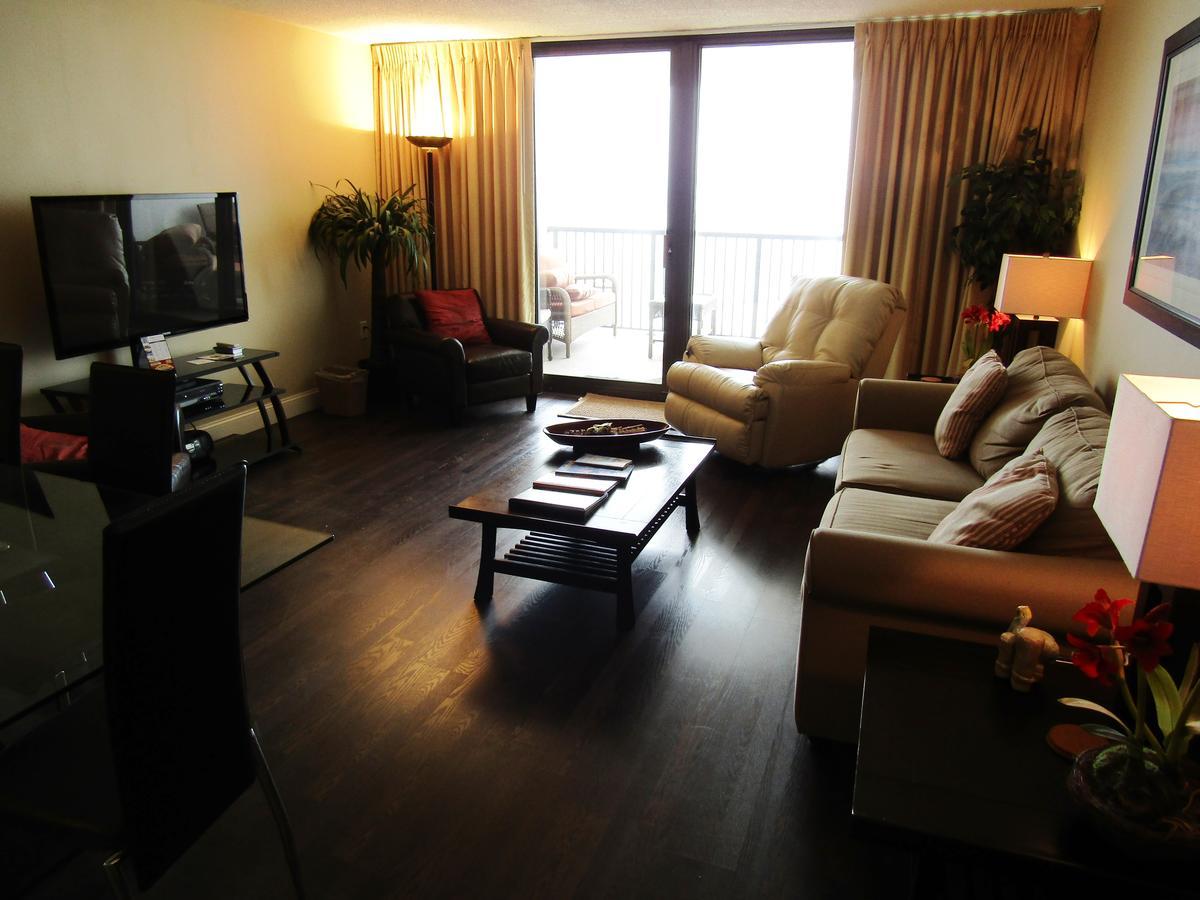 Hotel Regency Towers