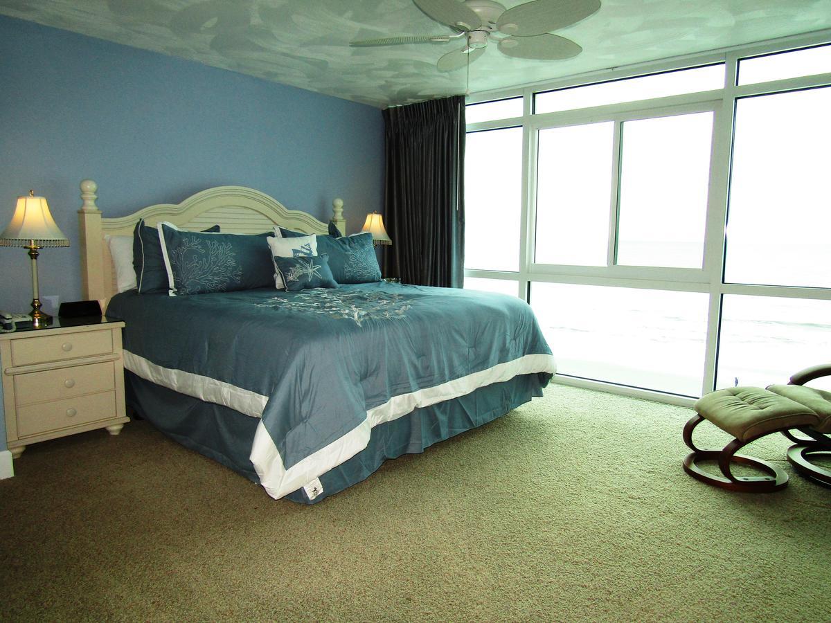 Regency Towers Hotel